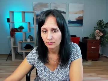 nina evan